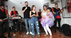 Foto de la galería: Celebración de los tres años y bautismo de la pequeña Emma Stefania