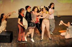 Foto de la galería: Talentos Juveniles en el escenario del Mandové Pedrozo de Posadas