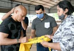 Foto de la galería: Clemente Rodríguez y Rolfi Montenegro presentes en la Clínica de Fútbol de la EBY en Posadas