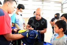 Foto de la galería: Clemente Rodríguez y Rolfi Montenegro presentes en la Clínica de Fútbol de la EBY en Posadas