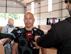 Foto de la galería: Clemente Rodríguez y Rolfi Montenegro presentes en la Clínica de Fútbol de la EBY en Posadas