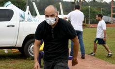 Foto de la galería: Clemente Rodríguez y Rolfi Montenegro presentes en la Clínica de Fútbol de la EBY en Posadas