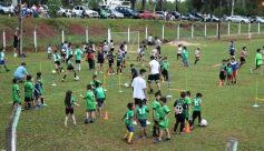 Foto de la galería: Yacyretá entregó equipamiento deportivo al Club El Brete de Posadas