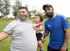 Foto de la galería: Yacyretá entregó equipamiento deportivo al Club El Brete de Posadas