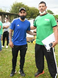 Foto de la galería: Yacyretá entregó equipamiento deportivo al Club El Brete de Posadas