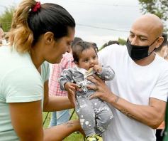 Foto de la galería: Yacyretá entregó equipamiento deportivo al Club El Brete de Posadas