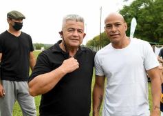 Foto de la galería: Yacyretá entregó equipamiento deportivo al Club El Brete de Posadas