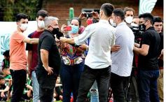 Foto de la galería: Yacyretá entregó equipamiento deportivo al Club El Brete de Posadas