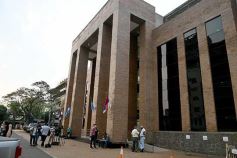 Foto de la galería: La Cámara de Representantes de Misiones volvió a la presencialidad en el marco de protocolos