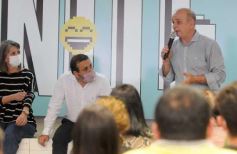 Foto de la galería: Oscar Herrera Ahuad junto a sindicalistas misioneros en el debate por la reforma laboral