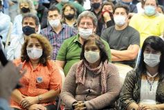 Foto de la galería: Oscar Herrera Ahuad junto a sindicalistas misioneros en el debate por la reforma laboral