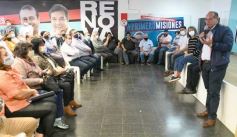 Foto de la galería: Oscar Herrera Ahuad junto a sindicalistas misioneros en el debate por la reforma laboral