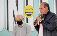 Foto de la galería: Oscar Herrera Ahuad junto a sindicalistas misioneros en el debate por la reforma laboral