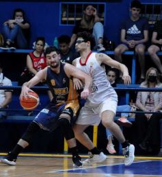 Foto de la galería: Triunfo de Tokio en el clásico posadeño de la Liga Provincial de Básquet