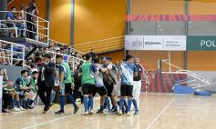 Foto de la galería: Posadas logró el pase a semis frente a Montecarlo en el Torneo Regional de Futsal