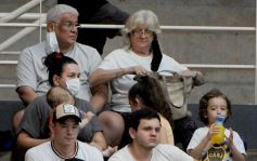 Foto de la galería: Posadas logró el pase a semis frente a Montecarlo en el Torneo Regional de Futsal