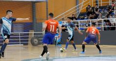 Foto de la galería: Posadas logró el pase a semis frente a Montecarlo en el Torneo Regional de Futsal