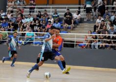 Foto de la galería: Posadas logró el pase a semis frente a Montecarlo en el Torneo Regional de Futsal