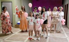Foto de la galería: Cóctel Rosa del Cerro, en la lucha y prevención del cáncer de mama en Posadas
