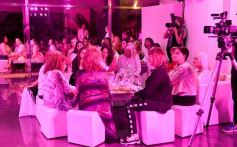 Foto de la galería: Cóctel Rosa del Cerro, en la lucha y prevención del cáncer de mama en Posadas