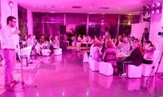 Foto de la galería: Cóctel Rosa del Cerro, en la lucha y prevención del cáncer de mama en Posadas