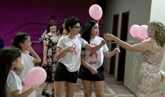 Foto de la galería: Cóctel Rosa del Cerro, en la lucha y prevención del cáncer de mama en Posadas