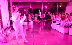 Foto de la galería: Cóctel Rosa del Cerro, en la lucha y prevención del cáncer de mama en Posadas