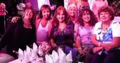 Foto de la galería: Cóctel Rosa del Cerro, en la lucha y prevención del cáncer de mama en Posadas