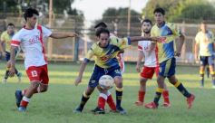 Foto de la galería: Victoria auriazul en el inicio del Torneo Oficial de la Liga Posadeña de Fútbol