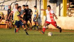 Foto de la galería: Victoria auriazul en el inicio del Torneo Oficial de la Liga Posadeña de Fútbol