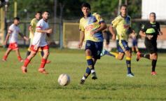 Foto de la galería: Victoria auriazul en el inicio del Torneo Oficial de la Liga Posadeña de Fútbol