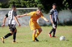 Foto de la galería: El Decano sumó su primer triunfo en el Torneo de Fútbol Posadeño