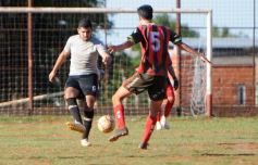 Foto de la galería: Huracán goleó en la segunda fecha de la Liga