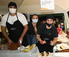 Foto de la galería: Productores, familias y amigos disfrutaron del Remate Nocturno en Dos de Mayo