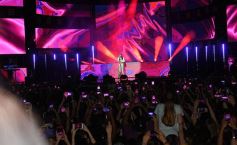 Foto de la galería: Fanáticos deliraron en la espectacular presentación de Tini en Posadas