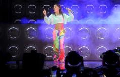 Foto de la galería: Fanáticos deliraron en la espectacular presentación de Tini en Posadas