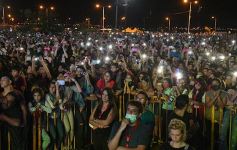 Foto de la galería: Fanáticos deliraron en la espectacular presentación de Tini en Posadas