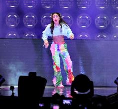 Foto de la galería: Fanáticos deliraron en la espectacular presentación de Tini en Posadas