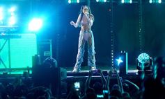 Foto de la galería: Fanáticos deliraron en la espectacular presentación de Tini en Posadas