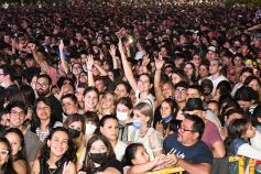 Foto de la galería: Fanáticos deliraron en la espectacular presentación de Tini en Posadas