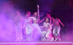 Foto de la galería: Fanáticos deliraron en la espectacular presentación de Tini en Posadas