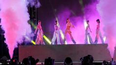 Foto de la galería: Fanáticos deliraron en la espectacular presentación de Tini en Posadas