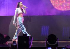 Foto de la galería: Fanáticos deliraron en la espectacular presentación de Tini en Posadas