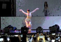 Foto de la galería: Fanáticos deliraron en la espectacular presentación de Tini en Posadas