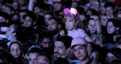 Foto de la galería: Fanáticos deliraron en la espectacular presentación de Tini en Posadas
