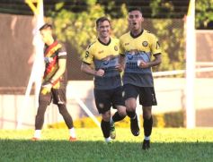 Foto de la galería: El Colectivero empató y cerró su participación en el Federal A