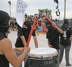 Foto de la galería: Volvió la fiesta con la Estudiantina posadeña