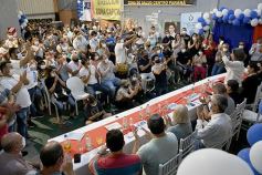 Foto de la galería: La Agrupación Salud del Frente Renovador cerró su campaña en la Costanera