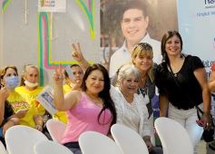Foto de la galería: La Agrupación Salud del Frente Renovador cerró su campaña en la Costanera