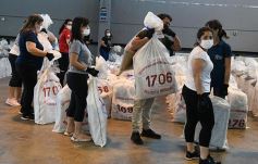 Foto de la galería: Se puso en marcha la distribución de urnas para las elecciones legislativas 2021